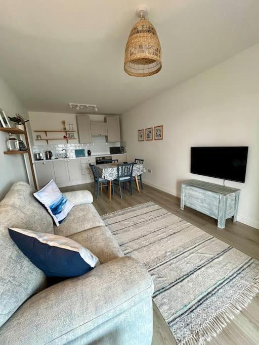 Beach Front Apartment Pwllheli Eksteriør bilde